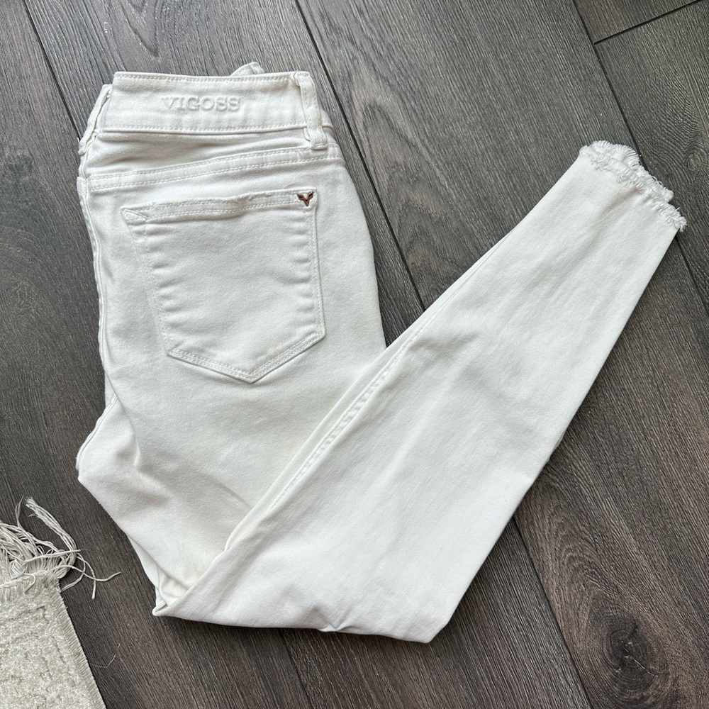 VIGOSS - WHITE Marley Mid Rise Skinny Jean